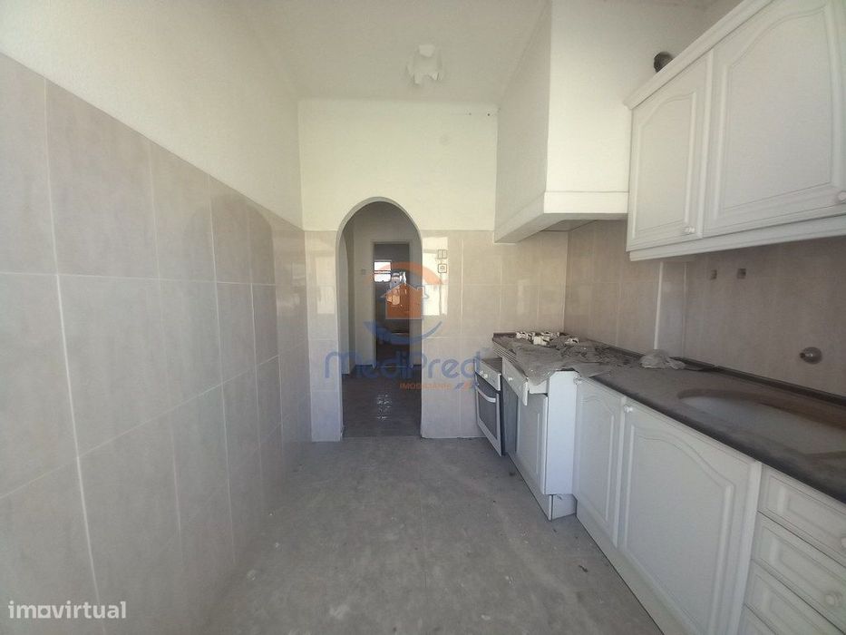 Apartamento T1 - Baixa da Banheira
