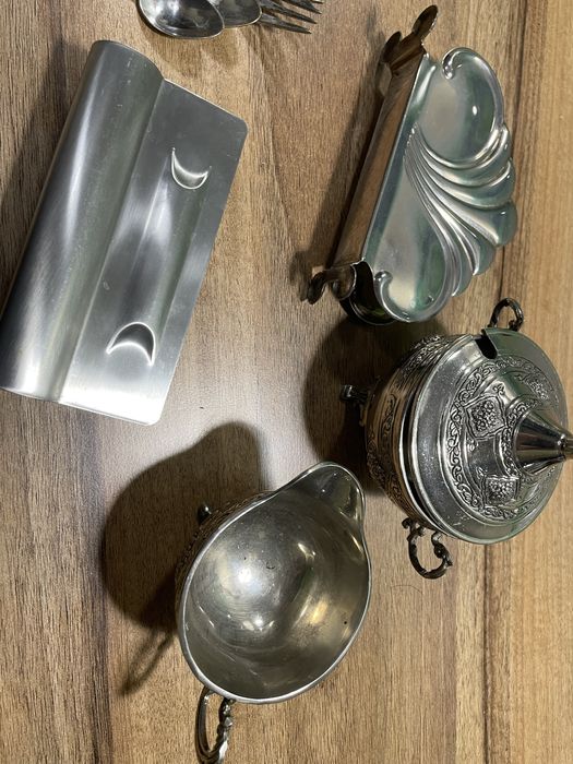 Srebrna cukiernica i dzbanek do mleka