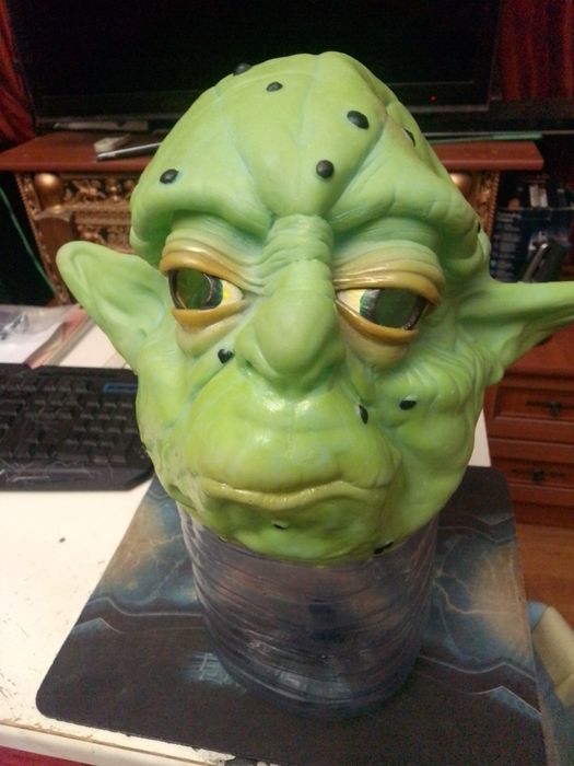 Продам маски для хеллоуина