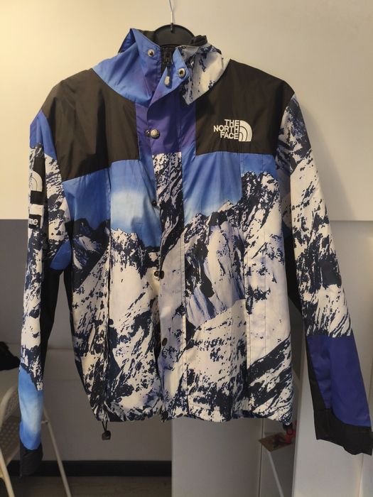 Casaco NorthFace x Supreme