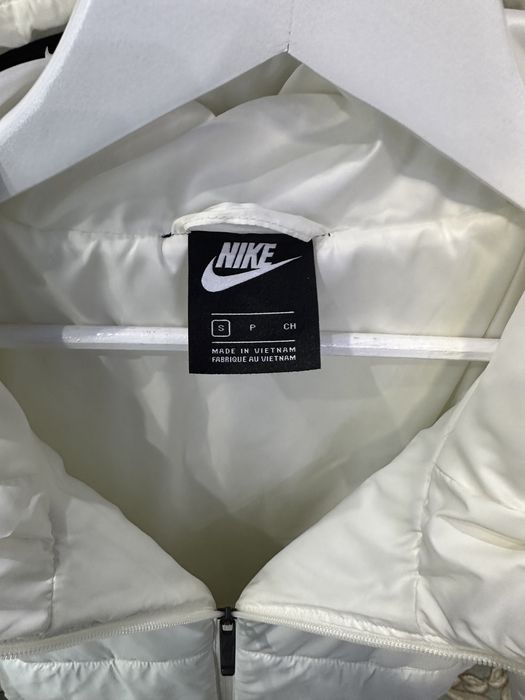 Жіноча подовжена куртка Nike на євро зиму, оригінал