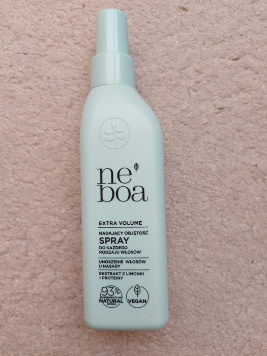 Neboa spray nadający objętość