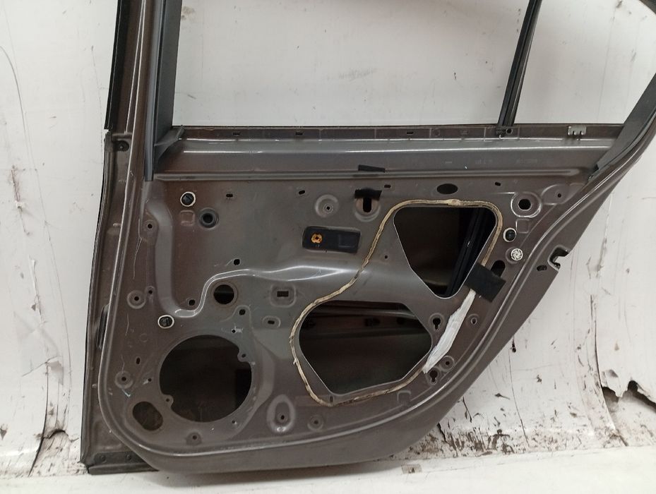 Porta Traseira Direita - RENAULT Laguna III (BT0/1) | 07 - 15