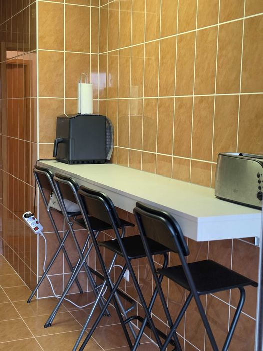 Quarto a 1 minuto a pé do ISCAP e a 10 minutos Hosp. S. João