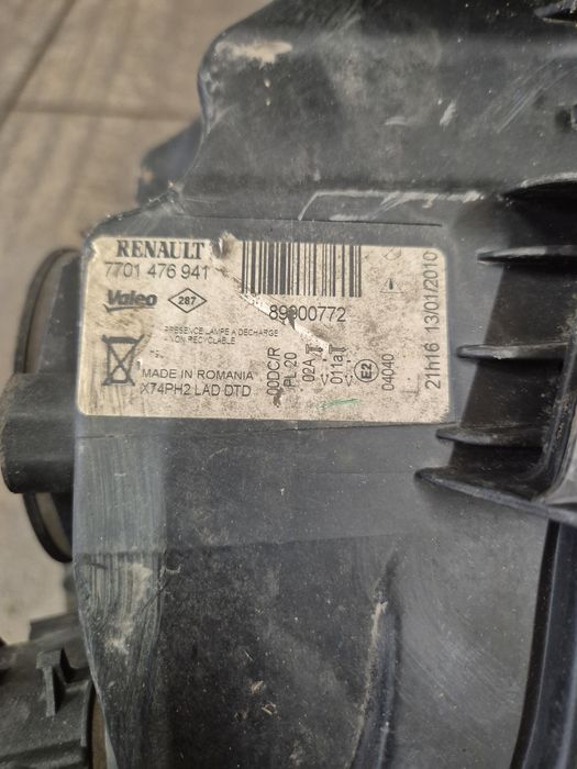 Lampa xsenon Laguna 2 lift