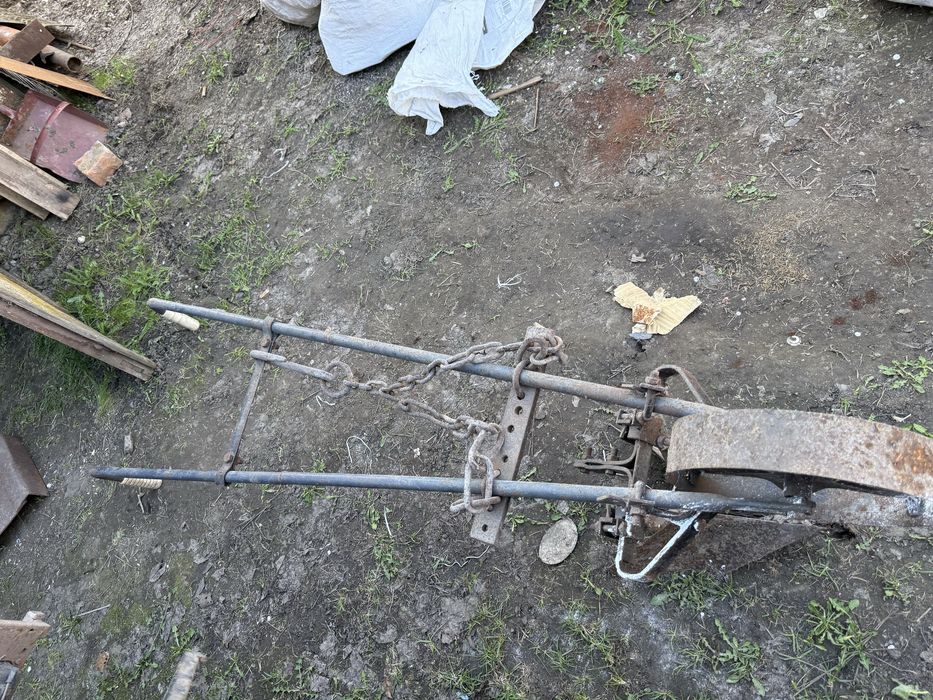 Полилка плуг окучник
