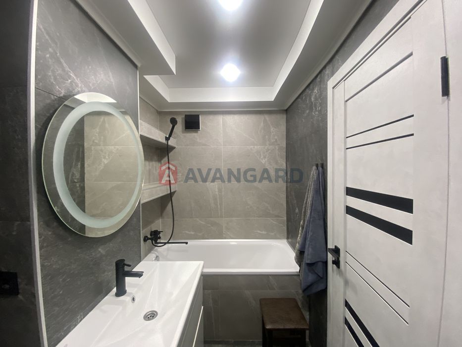 Ціну знижено!!! Радіаторна Павло-Кічкас. 3к квартира