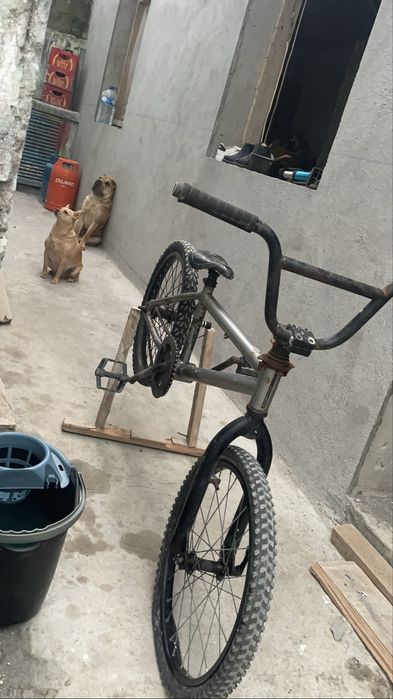 Bmx quadro cinza