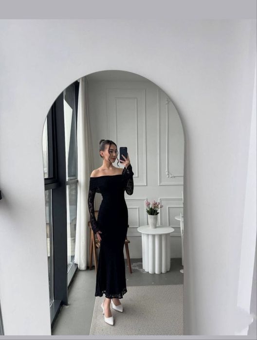 Жіноча гепюрова сукня S-M