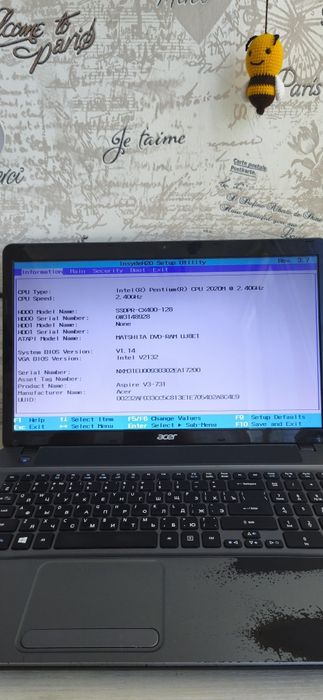 Ноутбук 17.3" Acer Aspire V3-731 / SSD 128GB / 6GB RAM / Батарея  близько 1 год