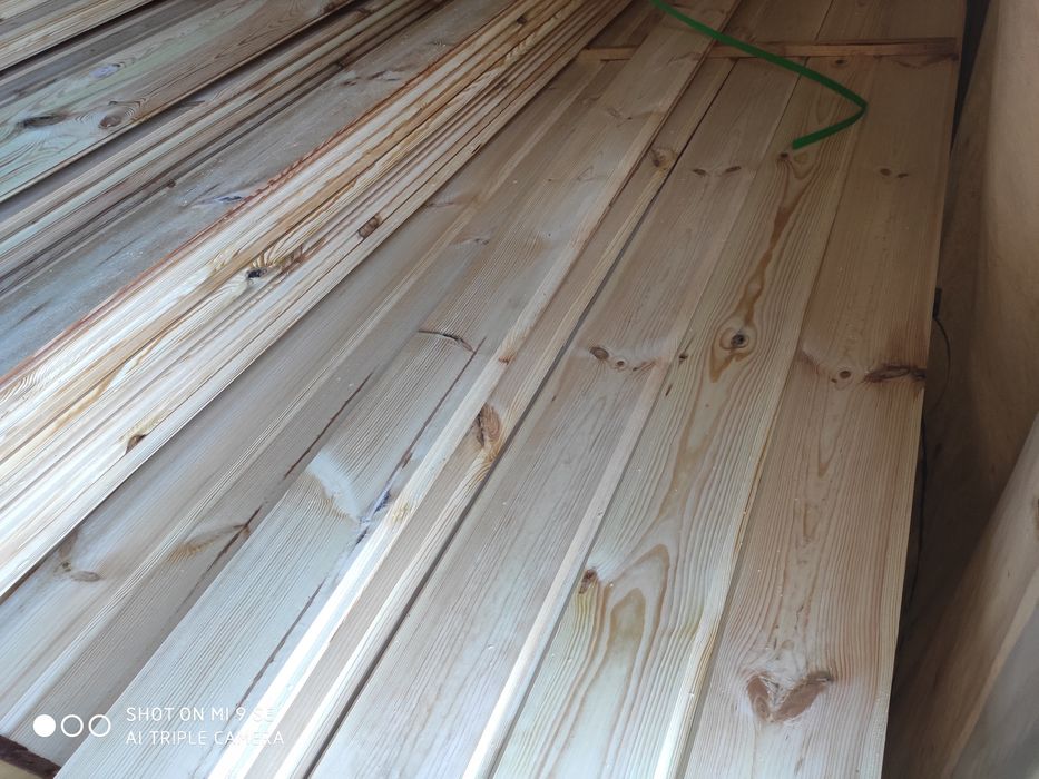 Boazerie podbitkowe,  strugane,  tarasowe,  stropopodłoga: