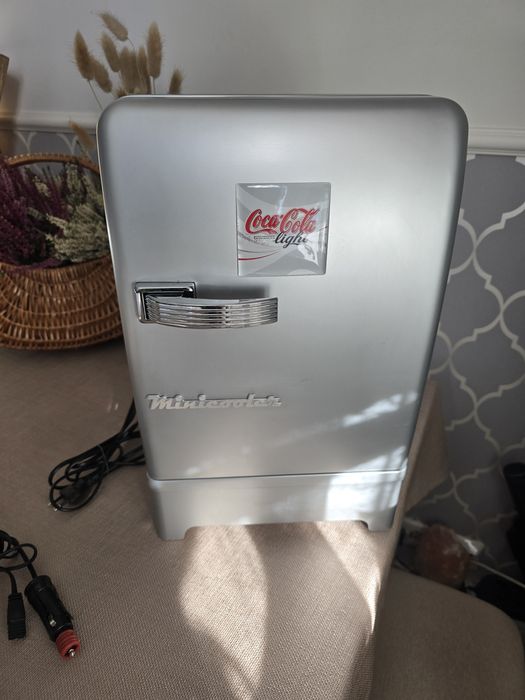 Lodówka turystyczna przenośna traxon vintage biuro camping