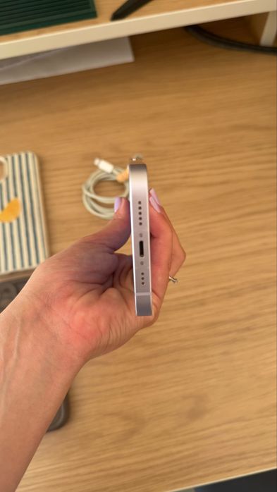 iPhone 14 roxo 128gb