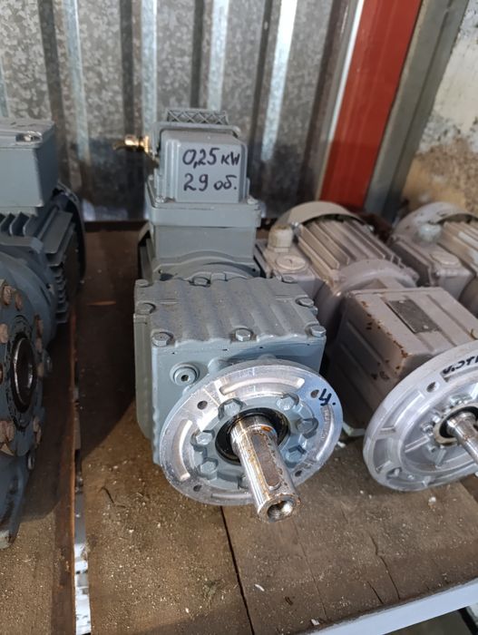 Мотор-редуктор 0,25квт моторедуктор электродвигатель с редуктором