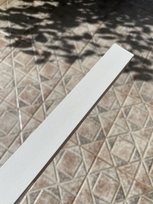 Linha Linear LED de encastrar LHe 26 trimless white 152cm Novo