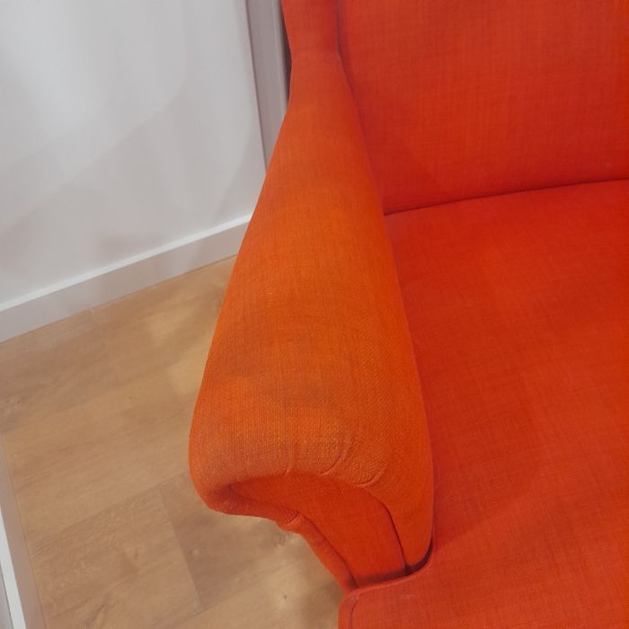 Poltrona com banqueta