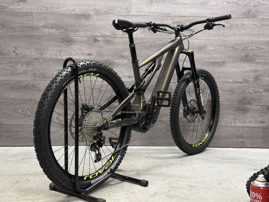 Гірський електровелосипед Specialized kenevo (рама S-М колеса 27.5)