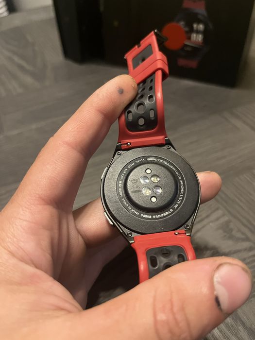 Huawei Watch GT 2e – komplet, bardzo dobry stan