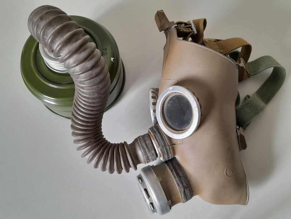 Soviet gas mask ~1980