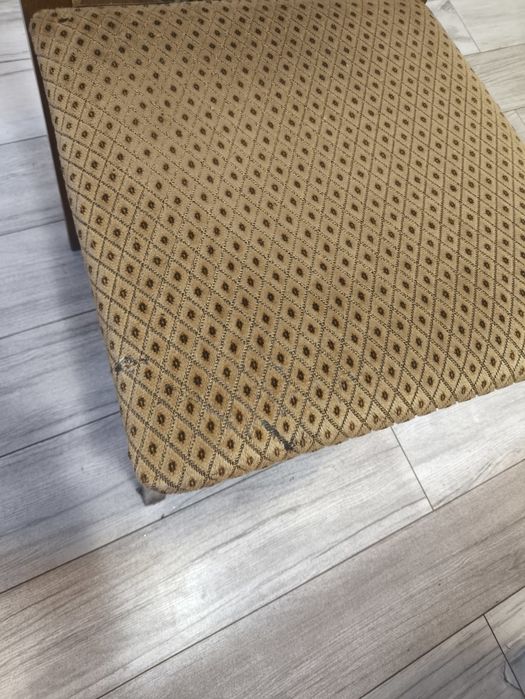 Stół i krzesła ( 6szt.)