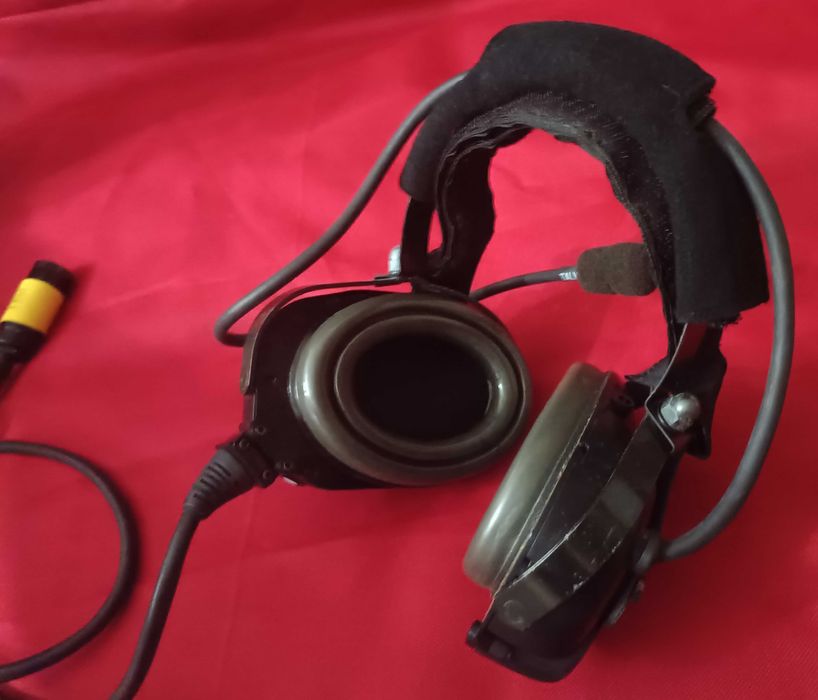 Тактическая гарнитура Bose Triport VIC3, подключение к Baofeng Kenwood