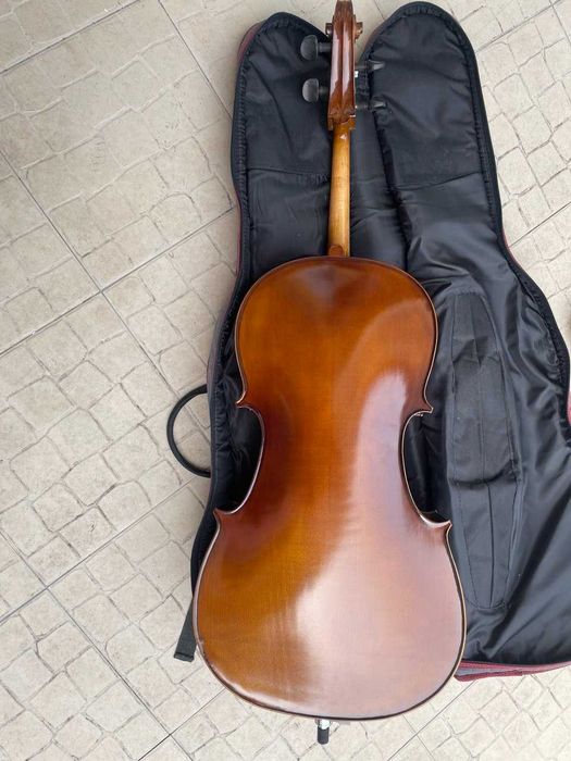 Violoncelo Stentor Student II 1/2 (Como Novo) + Arco Novo + Saco