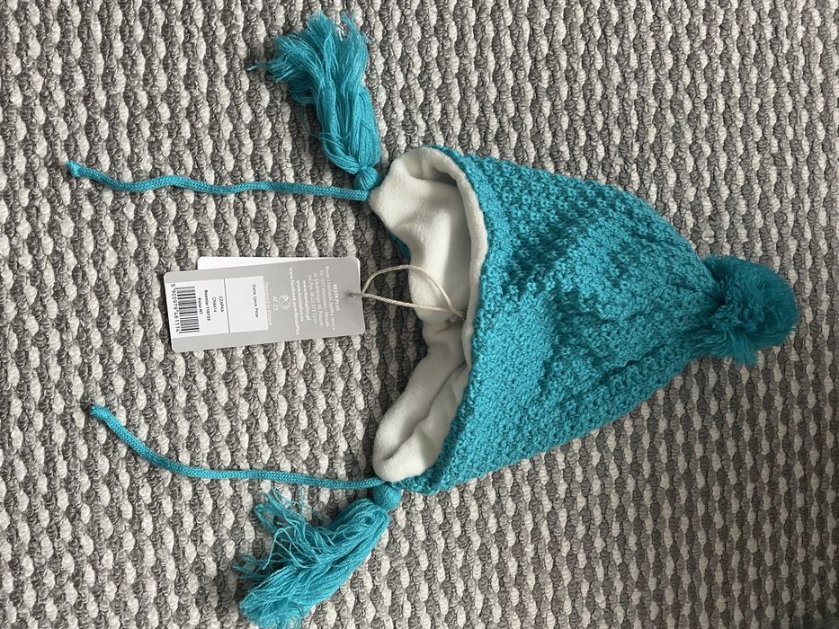 Nowe czapki dla dziewczynki r 92/104