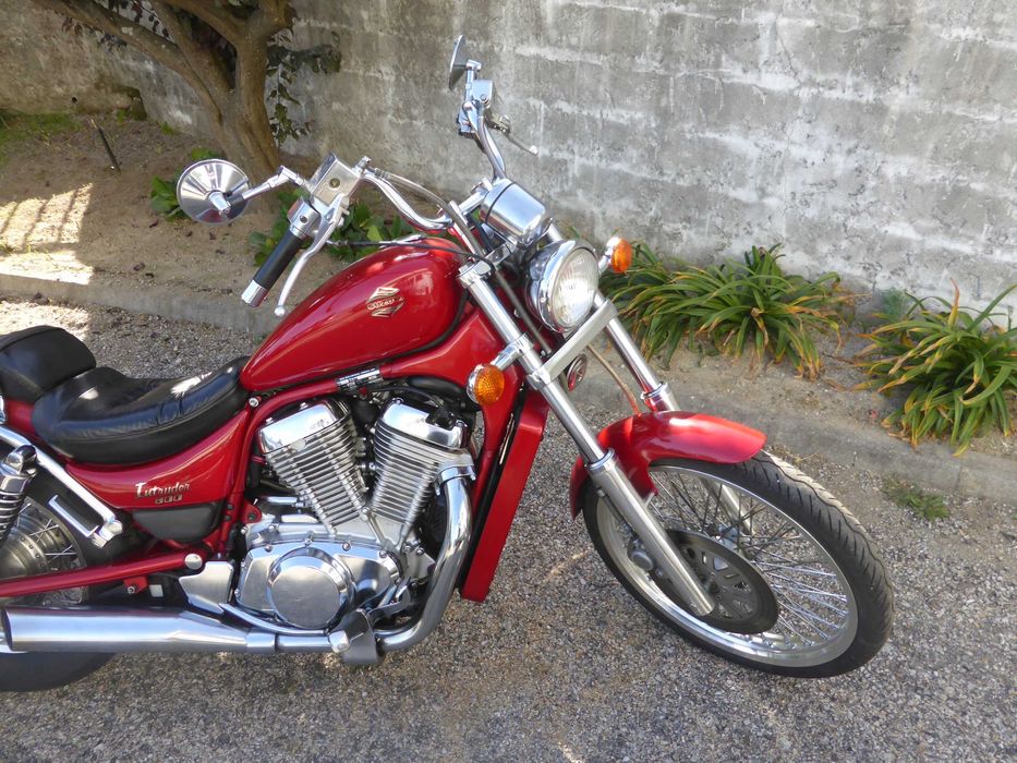 Suzuki VS800 Intruder