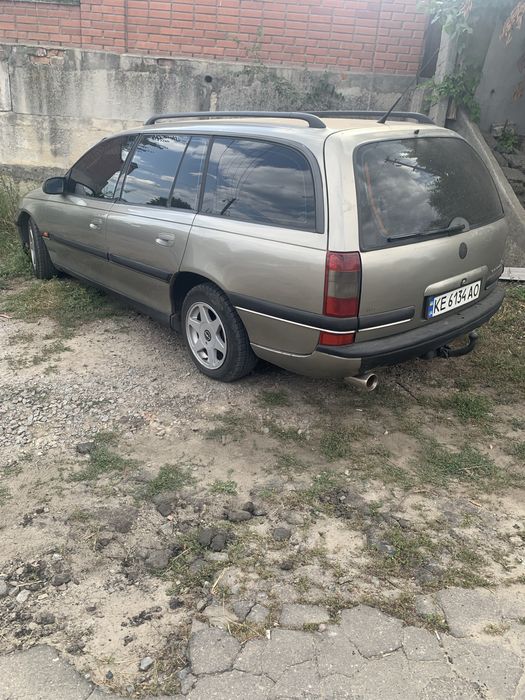 opel omega b універсал