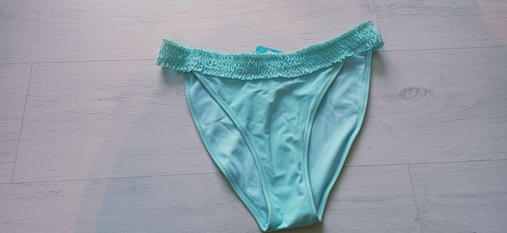 Turkusowe bikini stroj kapielowy dwuczęściowy  majtki xl stanik L nowe