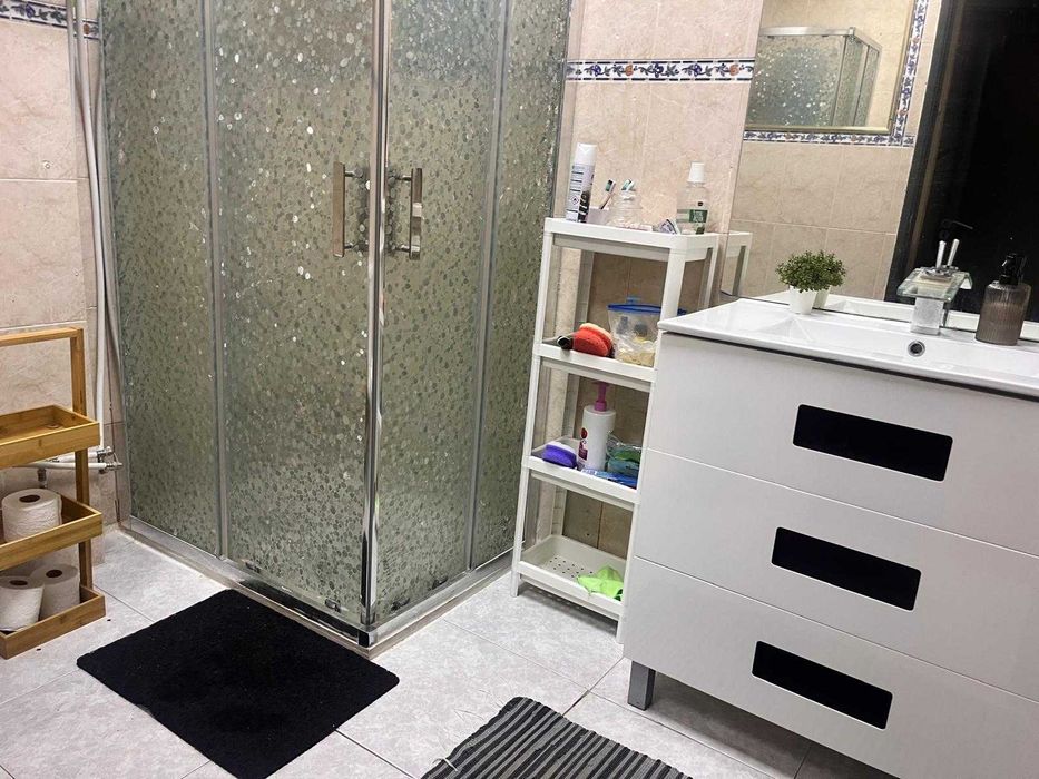 Quarto para uma pessoa - Odivelas