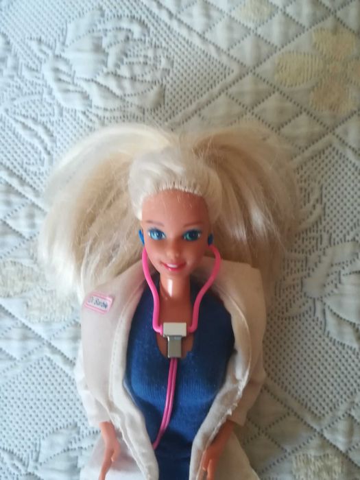 Boneca Dr. Barbie (Ref. 15803) de 1995