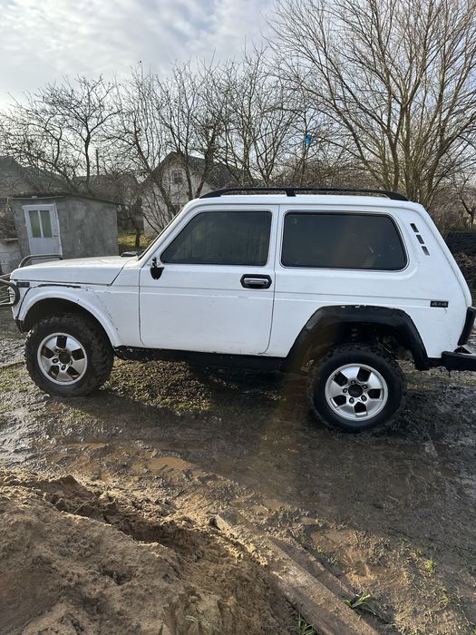 Терміново Продам BАЗ 2121 Niva 4х4