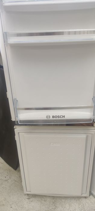Lodówka Bosch wysokość 177cm