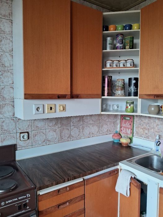 Сдам 2к квартиру коммунальные пополам