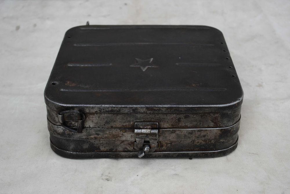 Radziecka skrzynka wojskowa