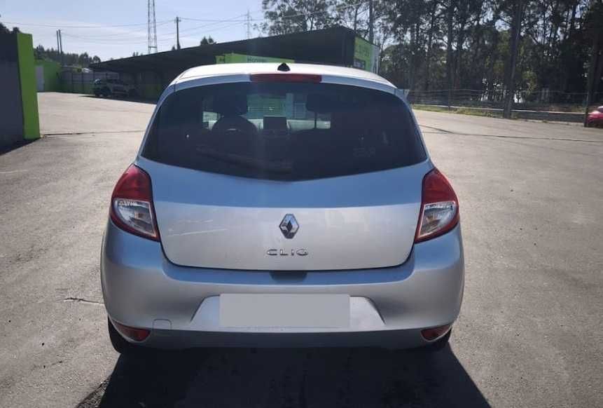 Renault Clio 1.2 Dynamique S TomTom de 2011 / Gasolina /AC Auto / GPS / 168 Mil Km