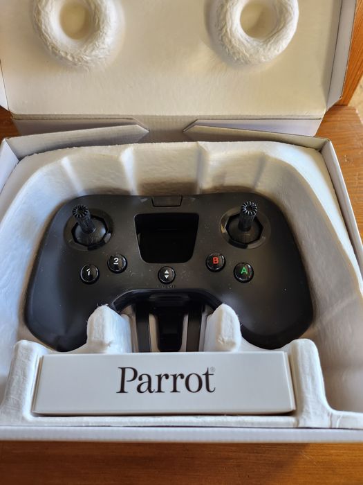 2 Mini drones flypad e carregador