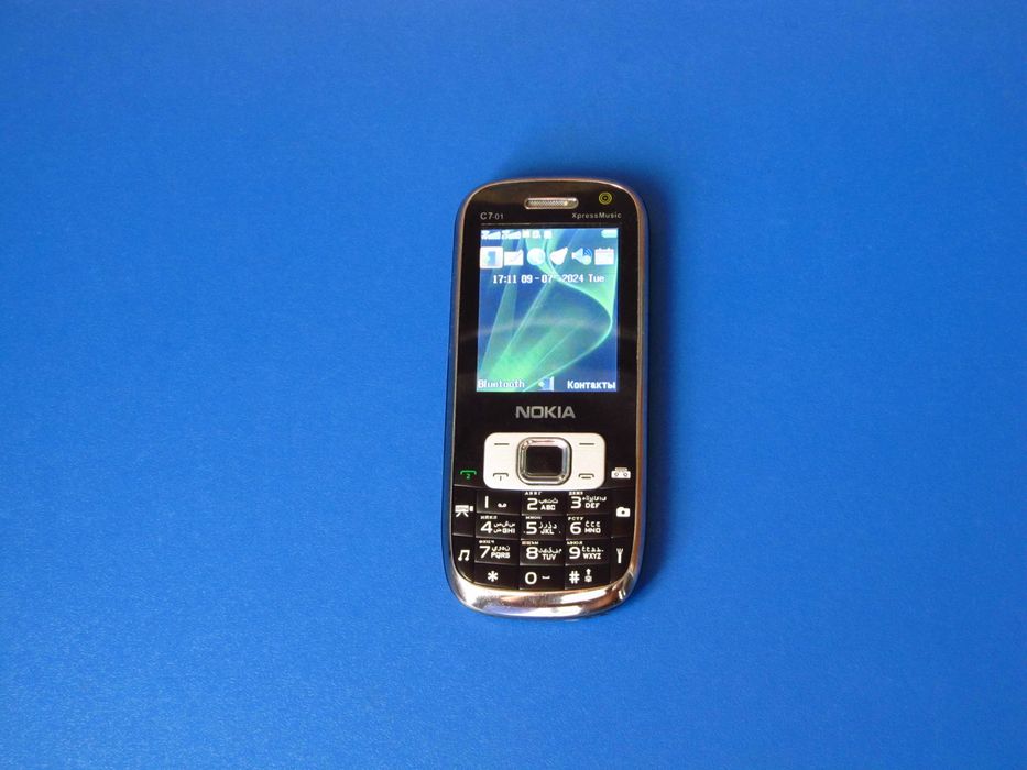 Моб. телефон NOKIA C7-01 XpressMusic, на 2 Sim, с дефектом