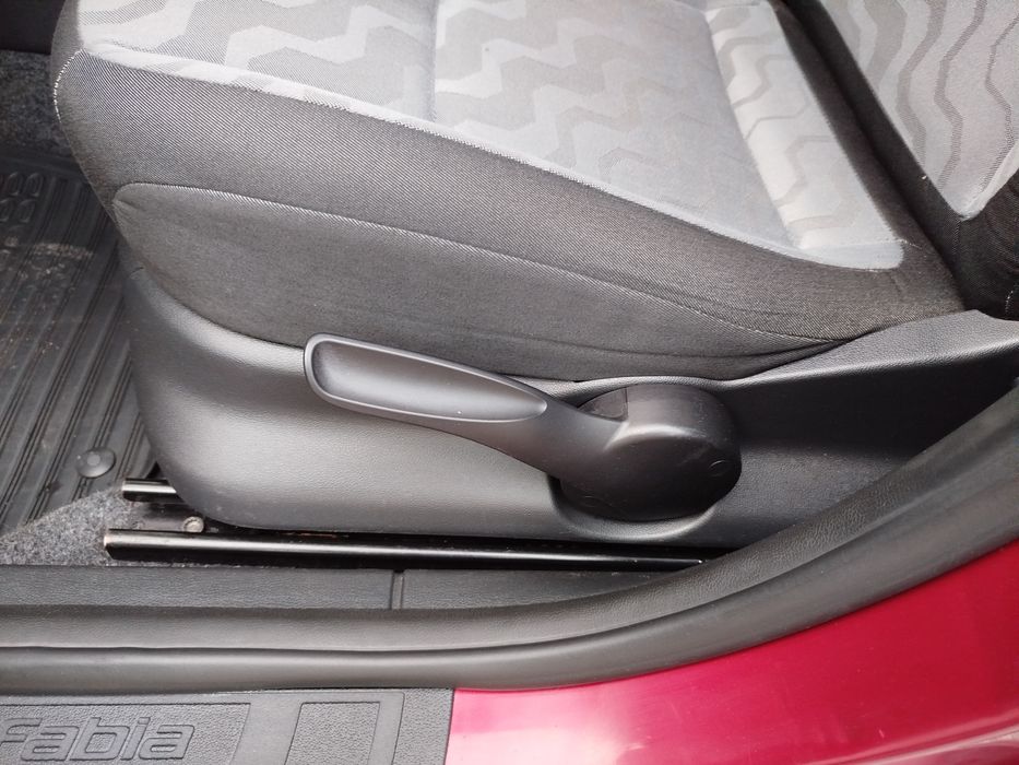 Skoda Fabia || 1.6MPI Combi Ambiente