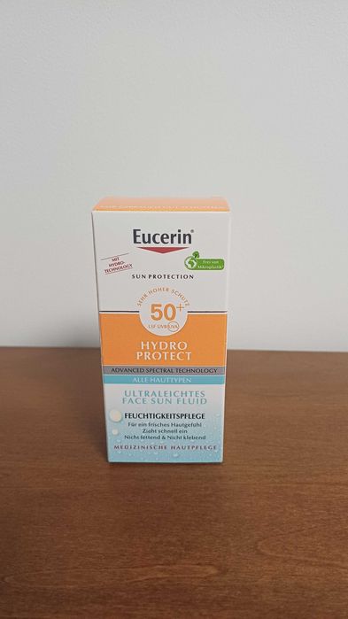 Eucerin SPF 50+ Ultra lekki krem do opalania Hydro Protect