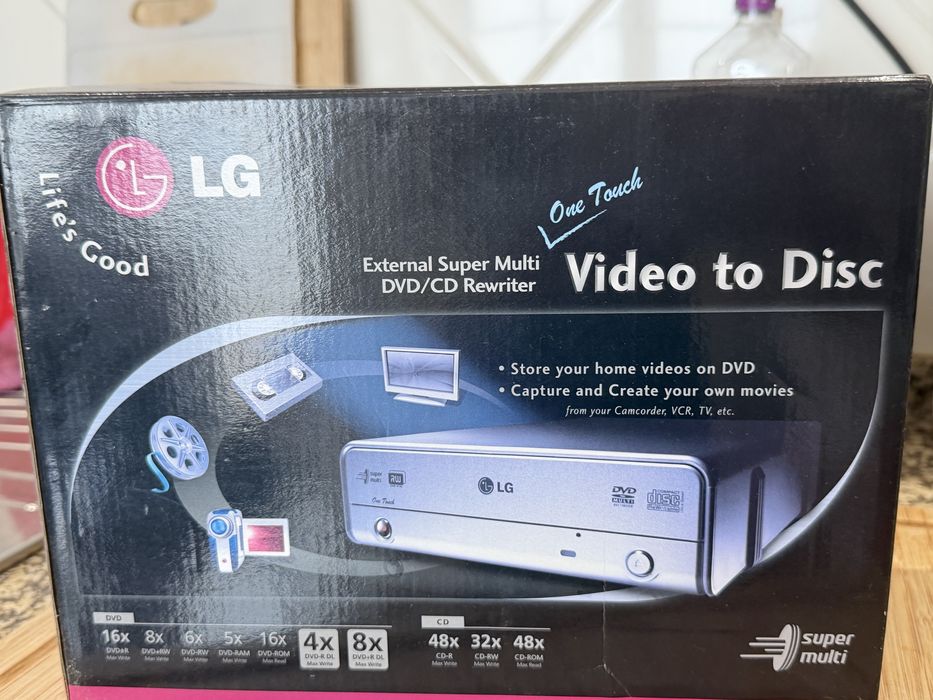 Gravador DVD Externo LG – Converte VHS e Vídeos Antigos para DVD (One Touch)