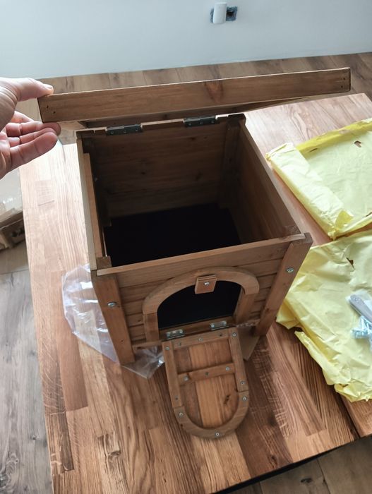 Drewniany domek dla królika lub gryzonia świnka morska szynszyl