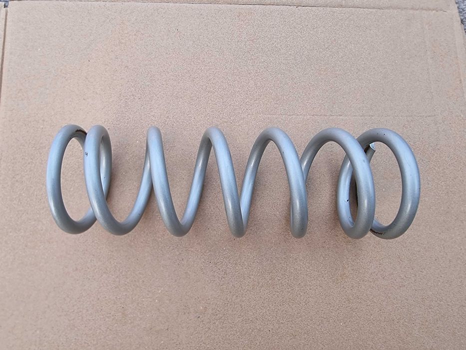 Sprężyna tylnego amortyzatora Yamaha YZ 65 rok 18-23 OEM