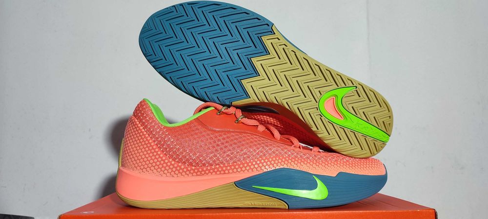 Nike S.T Flare nowe 49,5