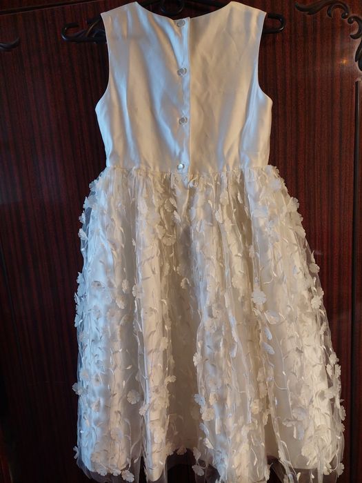 Продам дитячу білу сукню