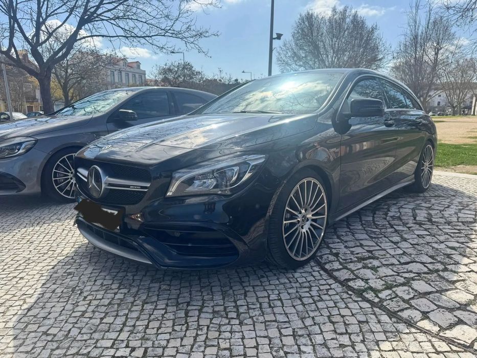 Mercedes-Benz CLA 45 AMG 4Matic Speedshift 7G-DCT
