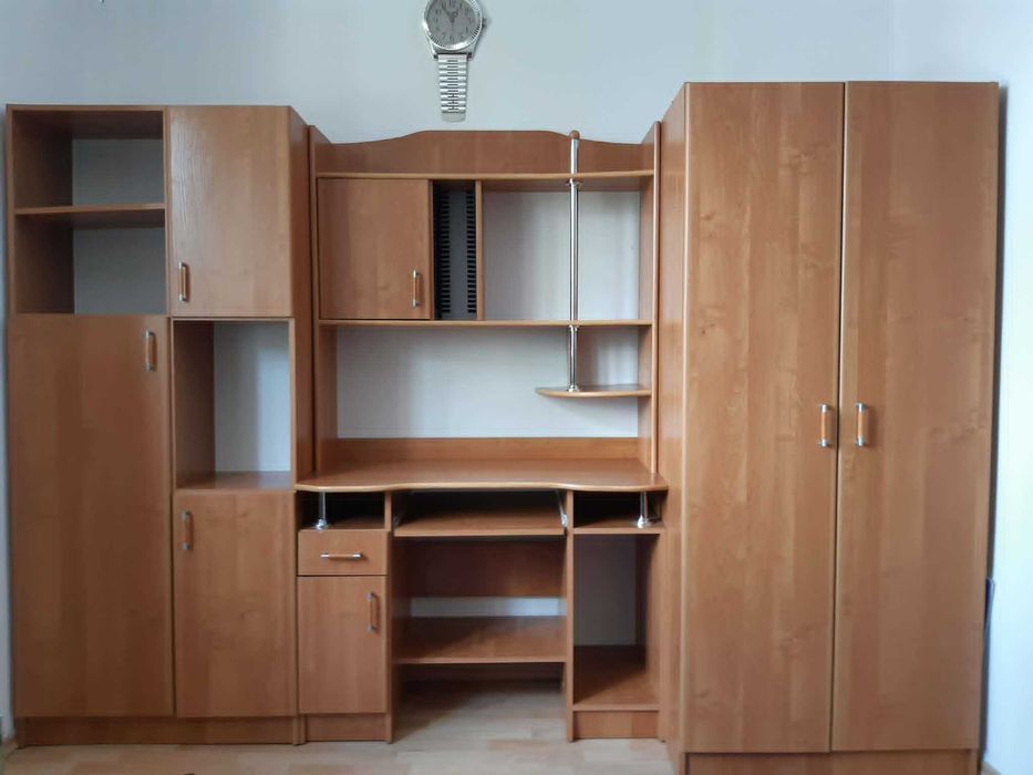 Komplet mebli do pokoju w bardzo dobrym stanie