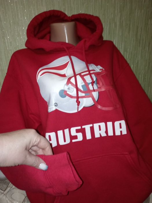 Худі, толстовка червоного кольору на флісі, стан ідеальний, Австрія на