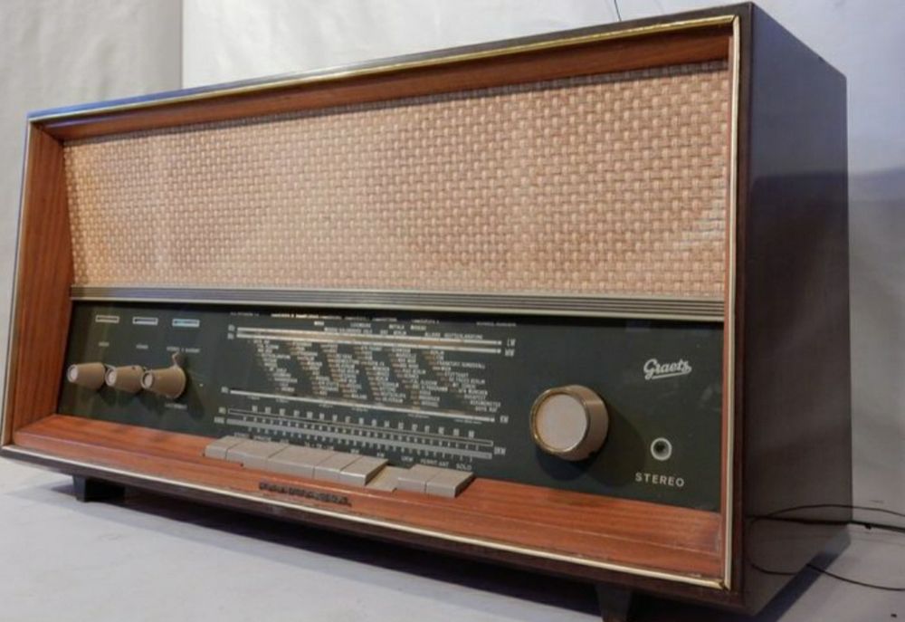 Rádio válvulas Graetz Fantasis 1218 Luxus